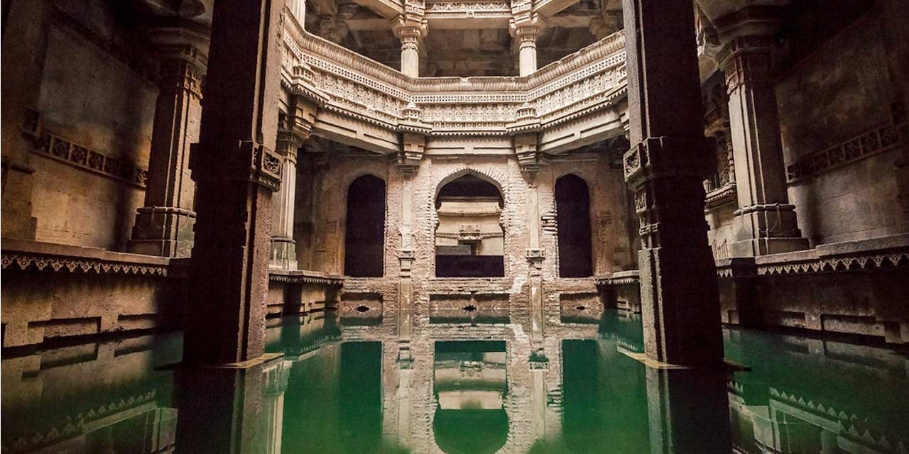 Adalaj Stepwell